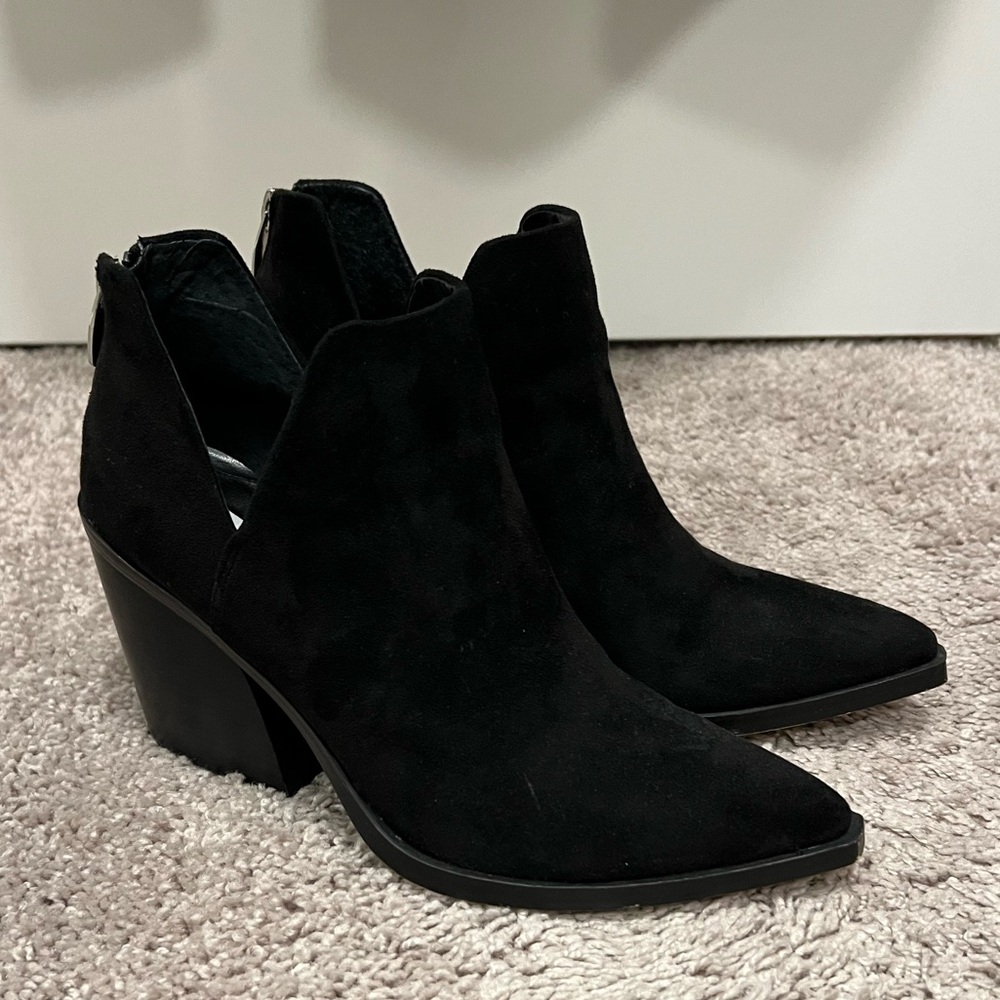 Black Steve Madden Bootie SZ 8.5